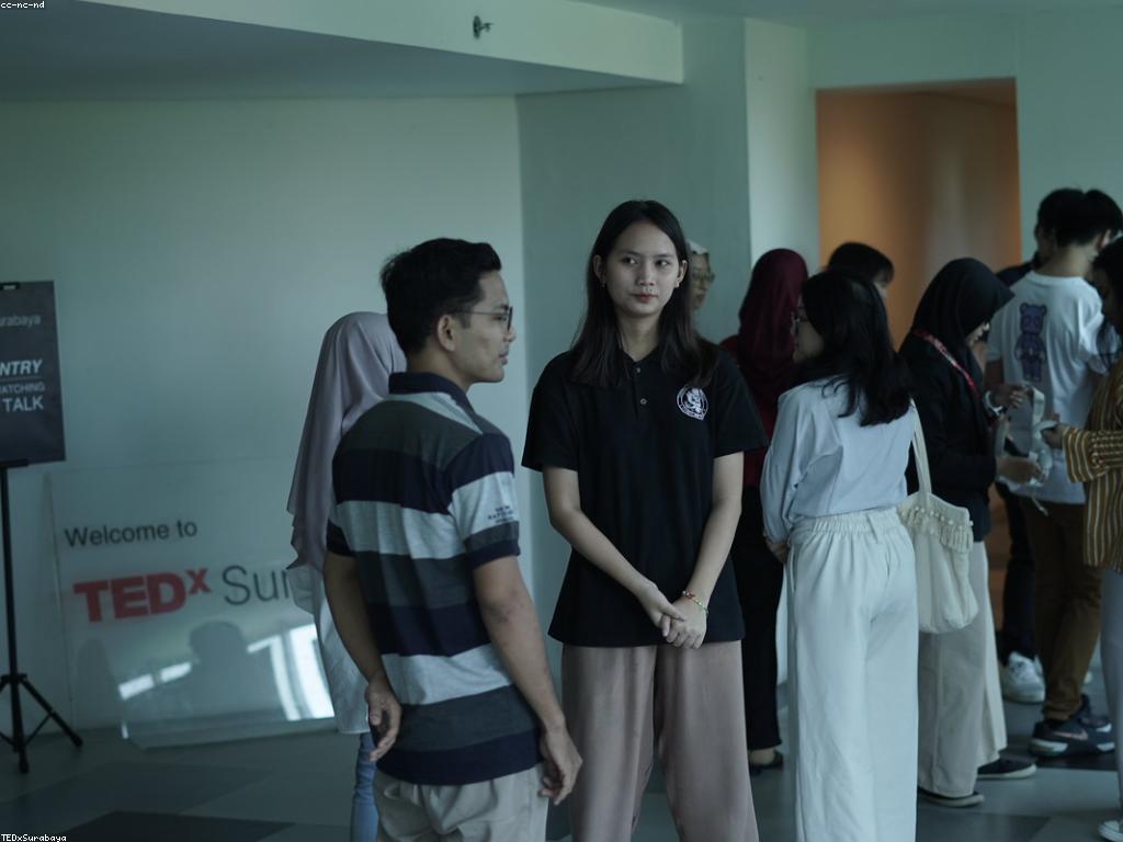 ការពិនិត្យសម្រង់នៃបទពិសោធន៍កម្សាន្ត